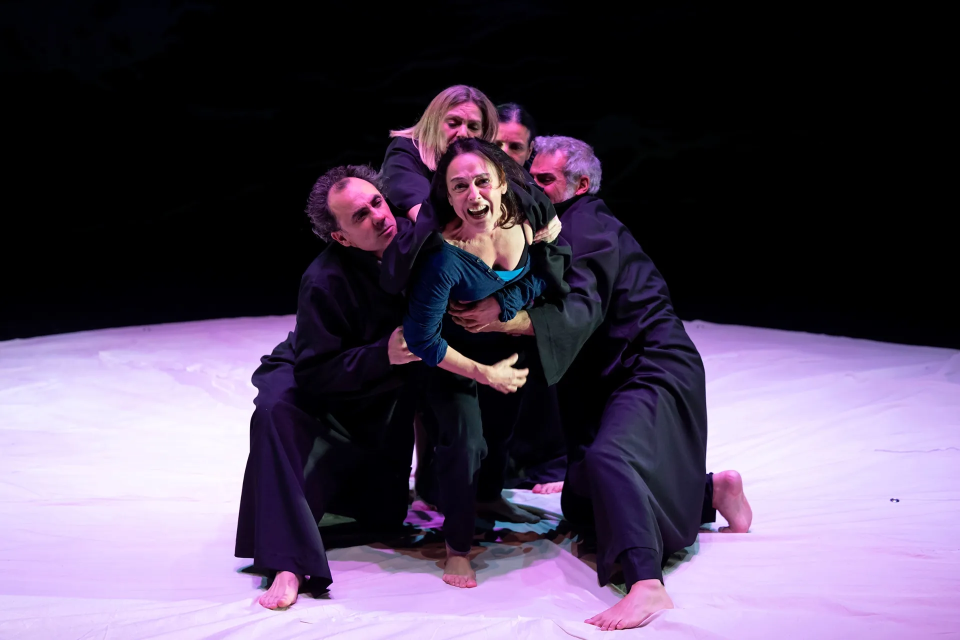 De lentejas y garbanzos (2025/26) — Teatro del Gato De lentejas y garbanzos (2025/26) — fotografía de la producción de Teatro del Gato (imagen 4 de 7)